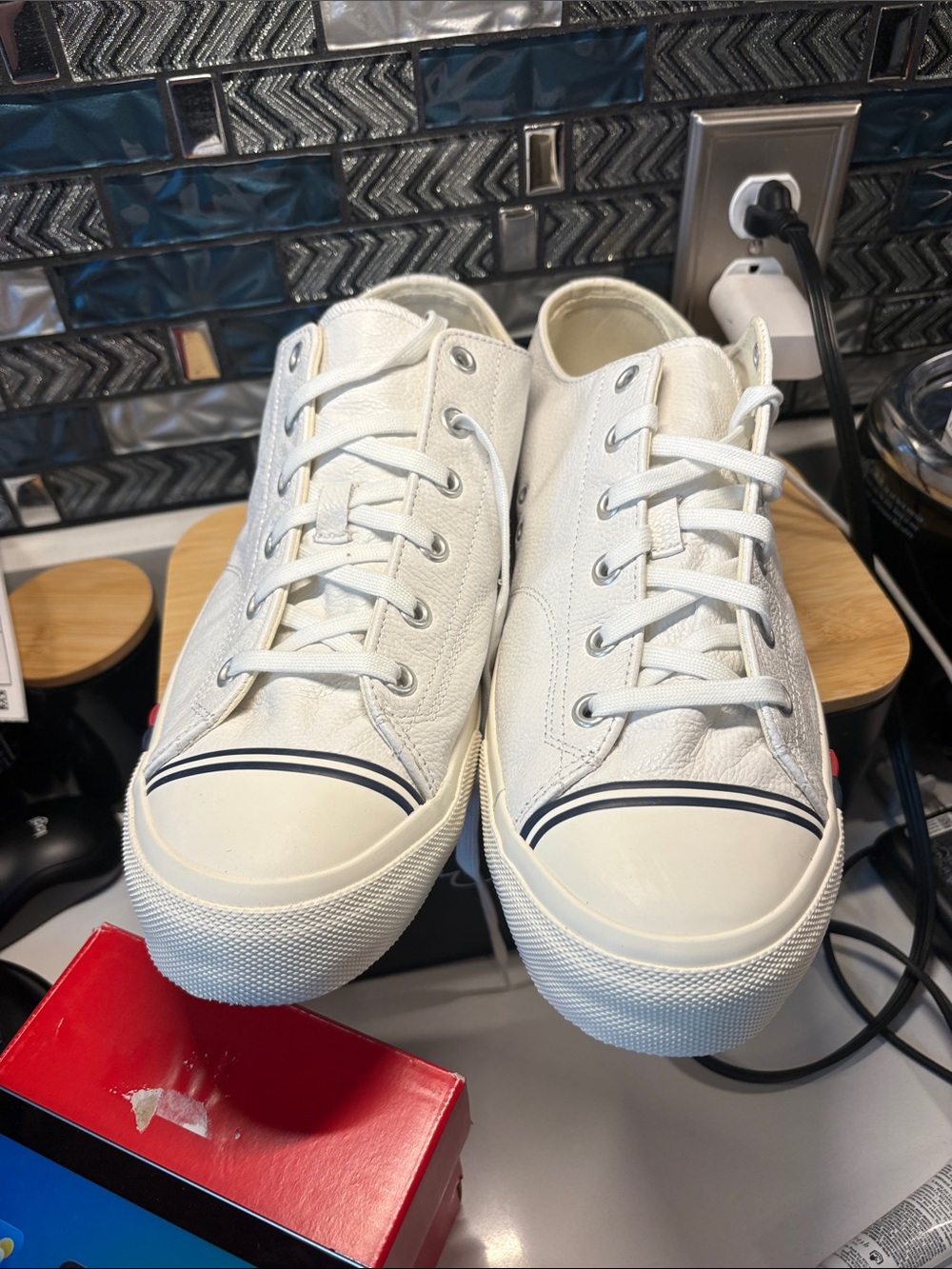 White Low-Top Lace-Up Sneakers with Black Toe Stripe